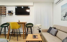Market Studio By Irundo